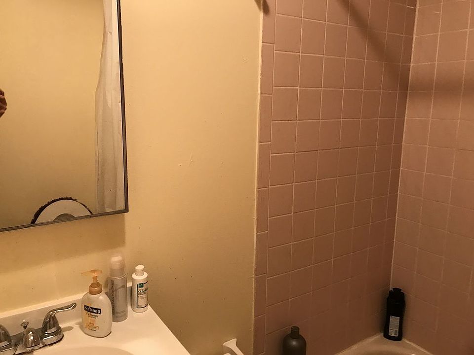 1st image of 2354 White Oak Ct