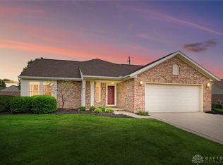 1811 Hambletonian Ct, Miamisburg, OH 45342