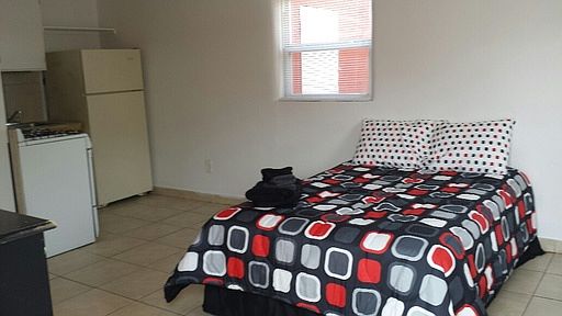 2nd image of 2712 W Colorado Ave APT 1
