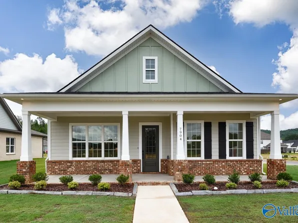 7904 Autumn Glen Dr SE, Owens Cross Roads, AL 35763