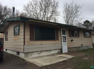 1707 Doddridge Ave, Cloquet, MN 55720