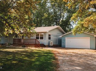 3239 Highway 20 SE, Jamestown, ND 58401