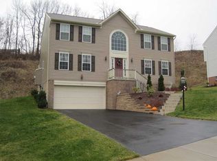 118 Walnut Dr, Mc Kees Rocks, PA 15136