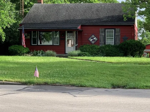 1037 Dayton Ave, Washington Court House, OH 43160