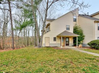200 Begonia Ct, Jackson, NJ 08527