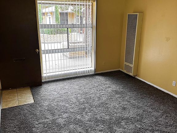 3rd image of 2929 Van Buren Ave APT 6