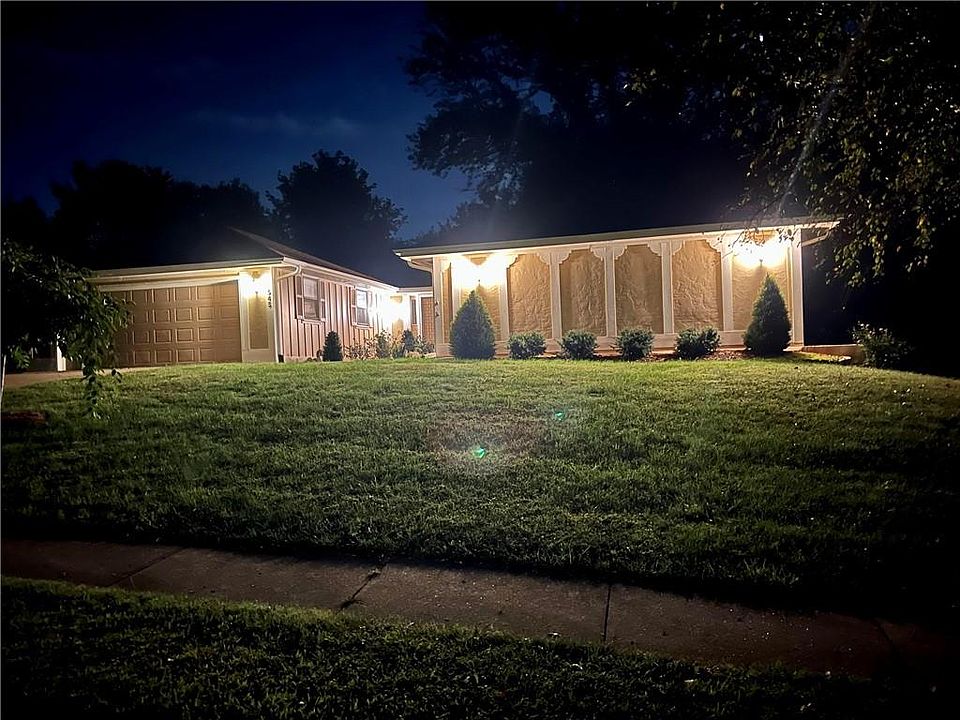 1st image of 545 Pleasant Ave