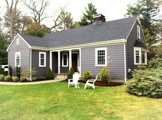 43 Hutchinson Rd, Walpole, MA 02081