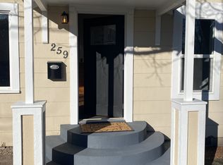259 5th St, Ashland, OR 97520