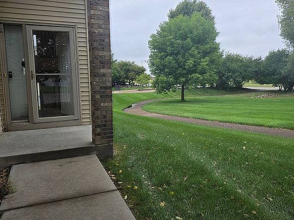 2nd image of 9205 Orchard Cir