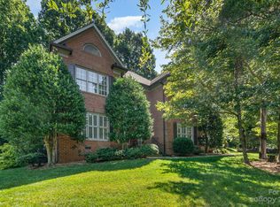 5920 Summerston Pl, Charlotte, NC 28277