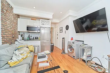 Rented by Living New York