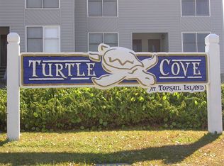 120 Crosswinds Dr, Surf City, NC 28445