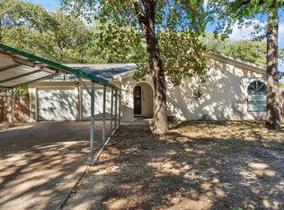 7210 Allyn Dr, Azle, TX 76020