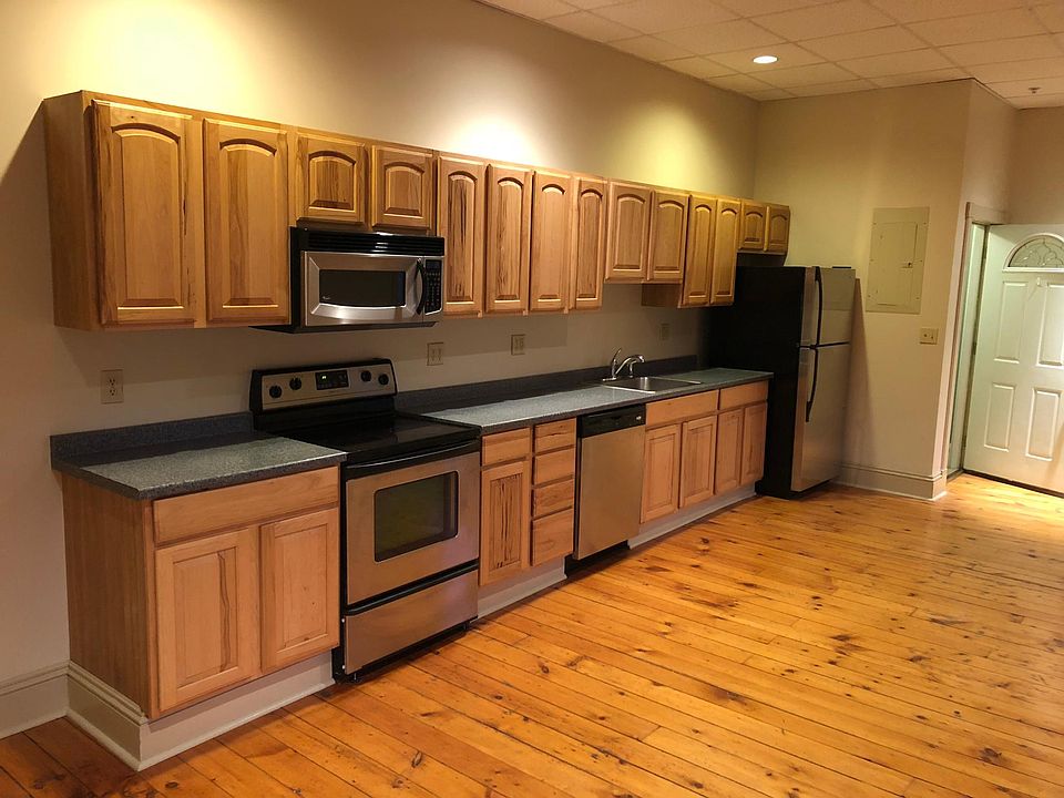 1st image of 10 Mansion St APT 9