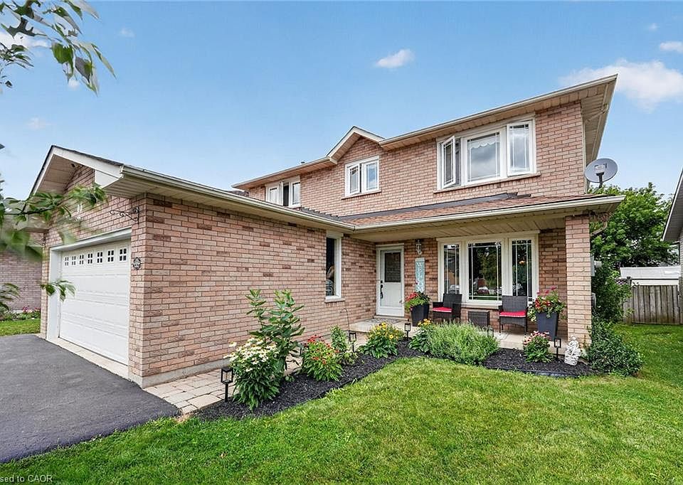 1st image of 43 Bonaparte Way