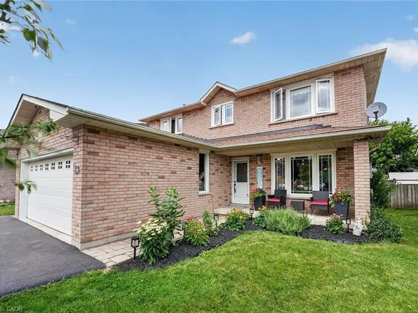 43 Bonaparte Way, Hamilton, ON L9B 2E1