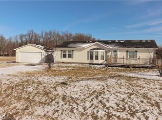 631 Lucas Ln, Oakwood, IL 61858