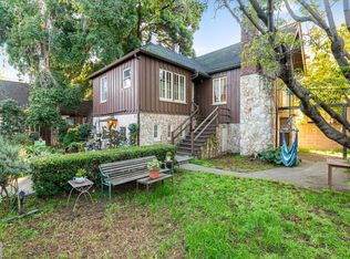1426 Chestnut St APT 4, Alameda, CA 94501