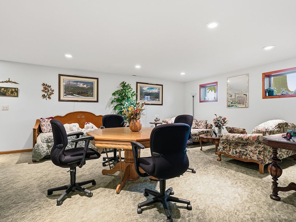 23rd image of 11761 Lake Rd