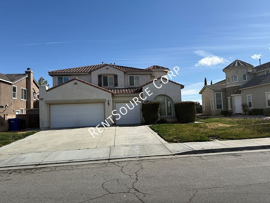 1st image of 39346 Desert Lilly Ct