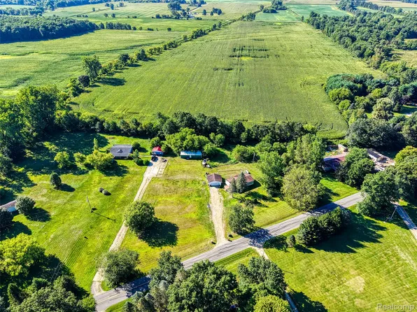 1888 Murray Rd, Dansville, MI 48819