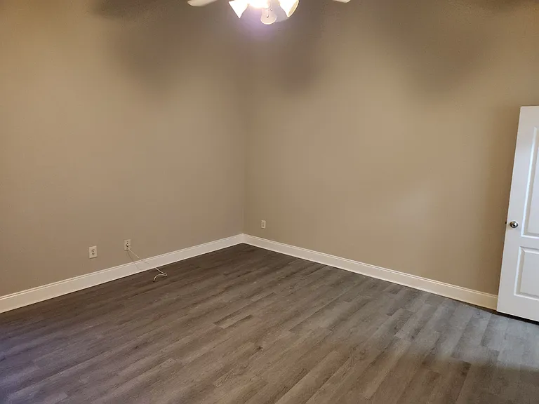 3553 Sunbright Ln — Photo 13