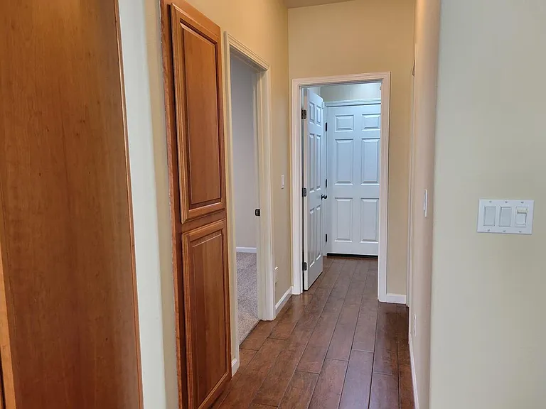 1940 Terracina Cir — Photo 21