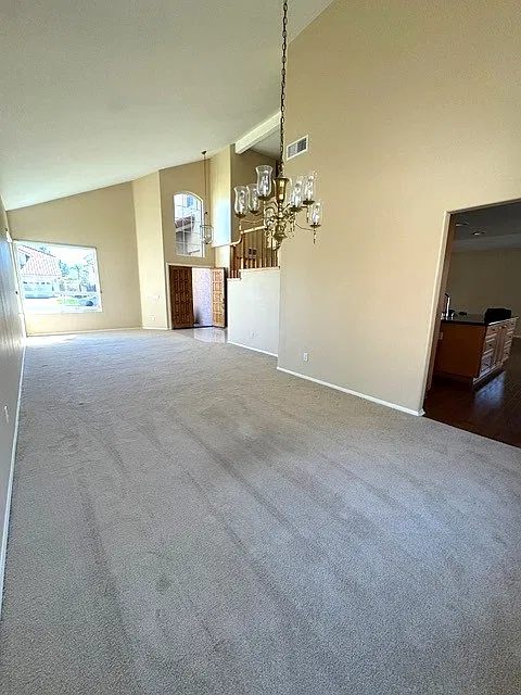 4 bed, 3.5 bath, 2767 sqft, $5,300 — Photo 4