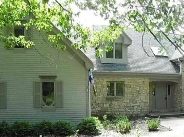 68 Stony Point, Galena, IL 61036
