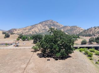 62 Wonder Valley, Sanger, CA 93657