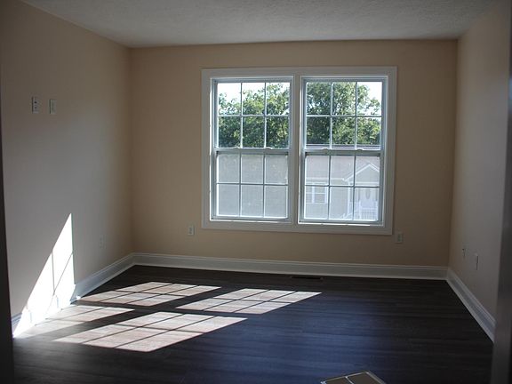 4th image of 1445 Sherwood Dr