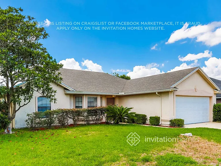 9785 Oxford Station Dr — Photo 3