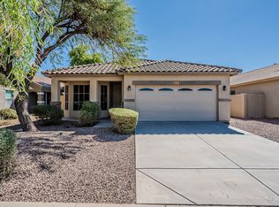 3877 S Coach House Dr, Gilbert, AZ 85297
