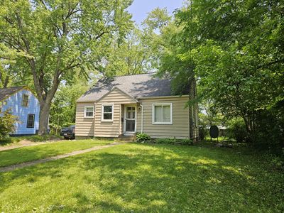 1726 Upland Dr, Kalamazoo, MI, 49048