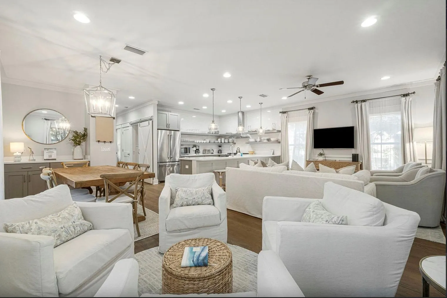 4 bed, 4.0 bath, 2163 sqft, $8,366 — Photo 1