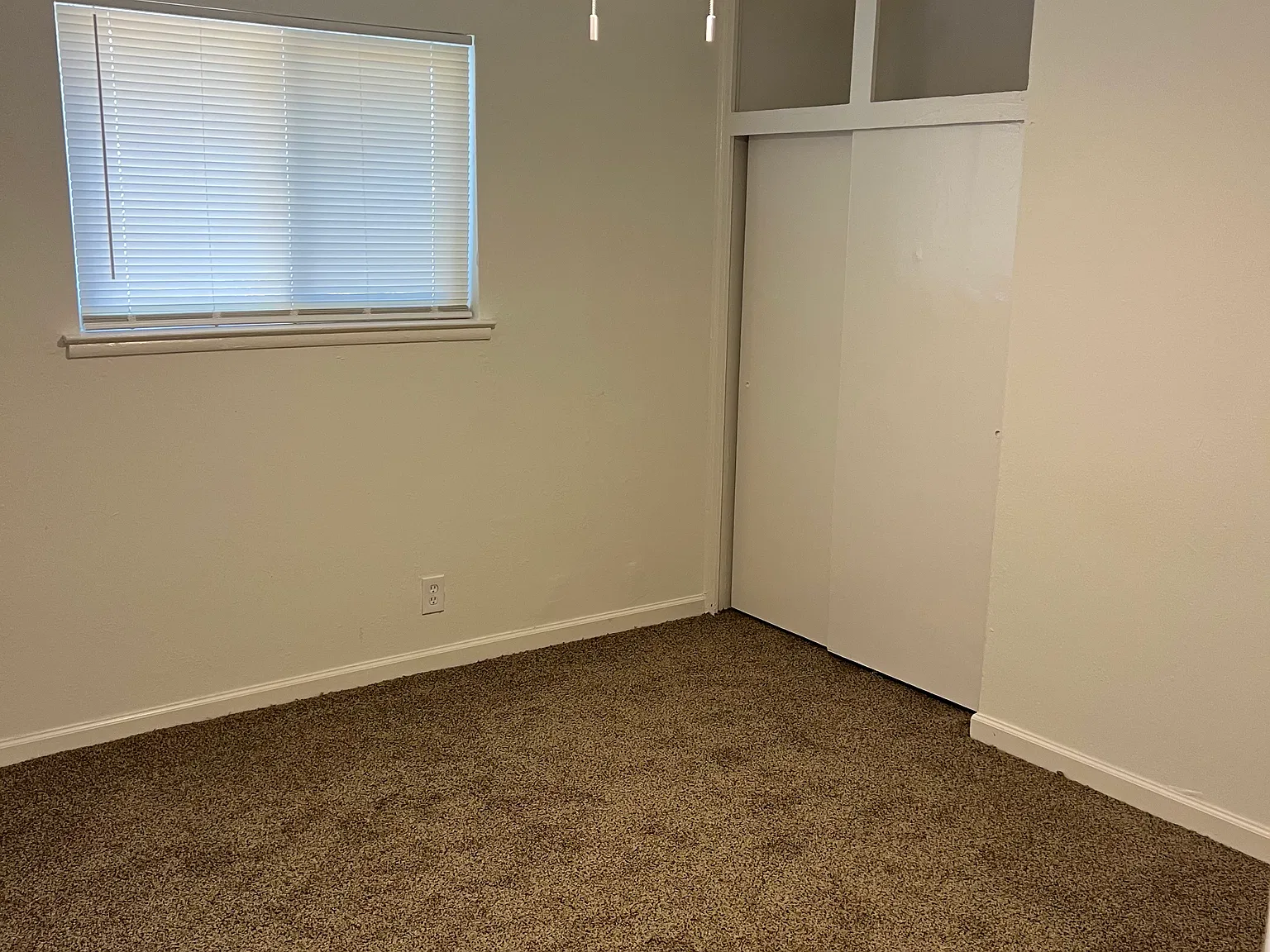 3 bed, 1152 sqft, $1,925 — Photo 4