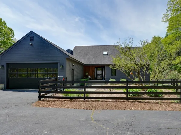 161 Randall Rd, Berlin, MA 01503