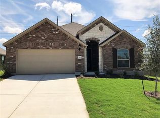 601 Open Range Dr, Hutto, TX 78634