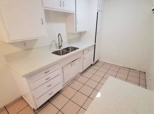 1080 Hoffman Ave #3, Long Beach, CA 90813