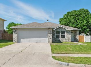 1105 Bannack Dr, Arlington, TX 76001