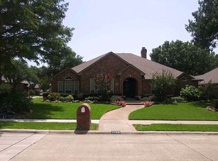 2108 Belclaire Dr, Carrollton, TX 75006