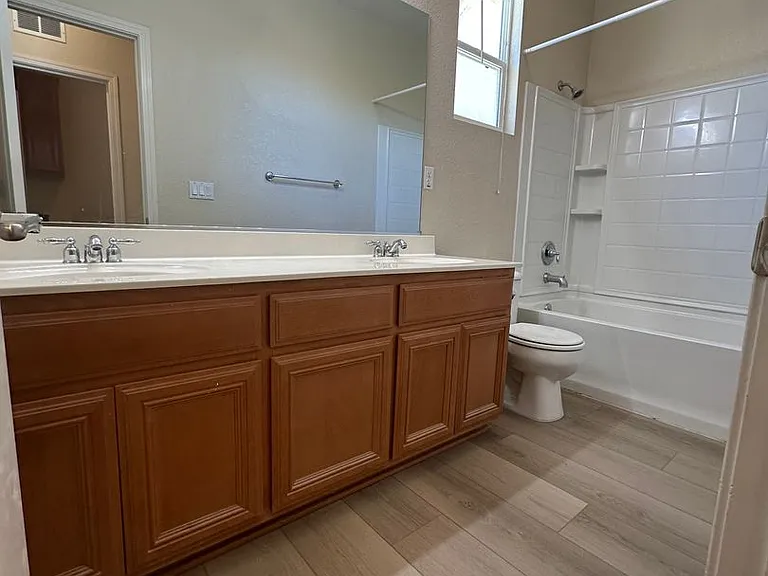 2397 Tamalpais Ave — Photo 22