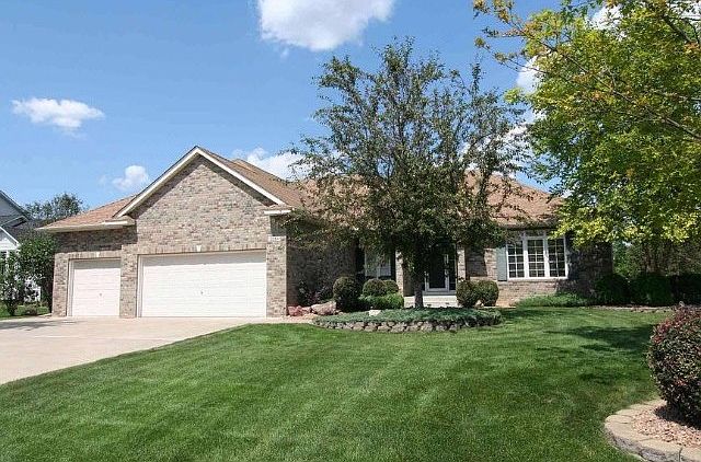 1st image of 2216 Manuela Dr