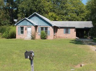 411 State St, Daingerfield, TX 75638