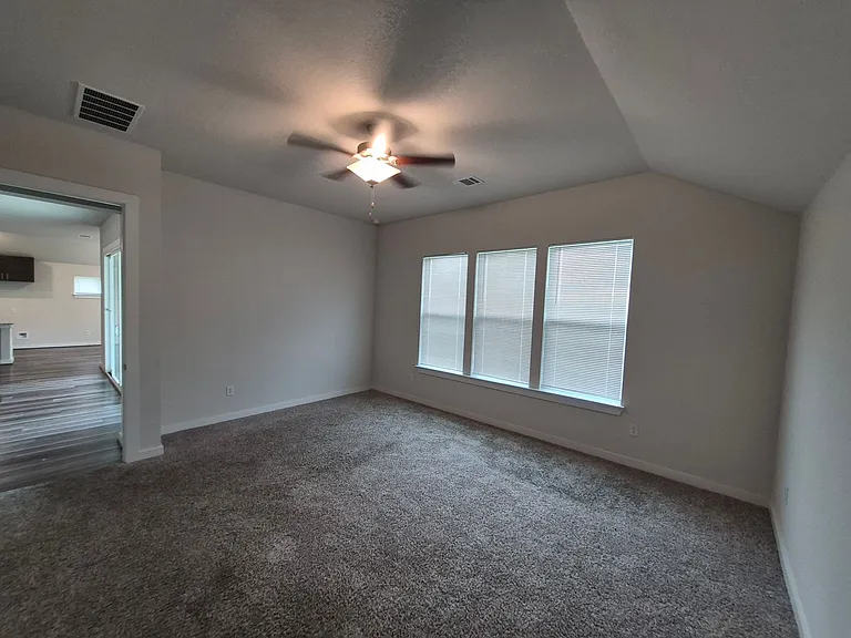 11321 Hollering Pass — Photo 39