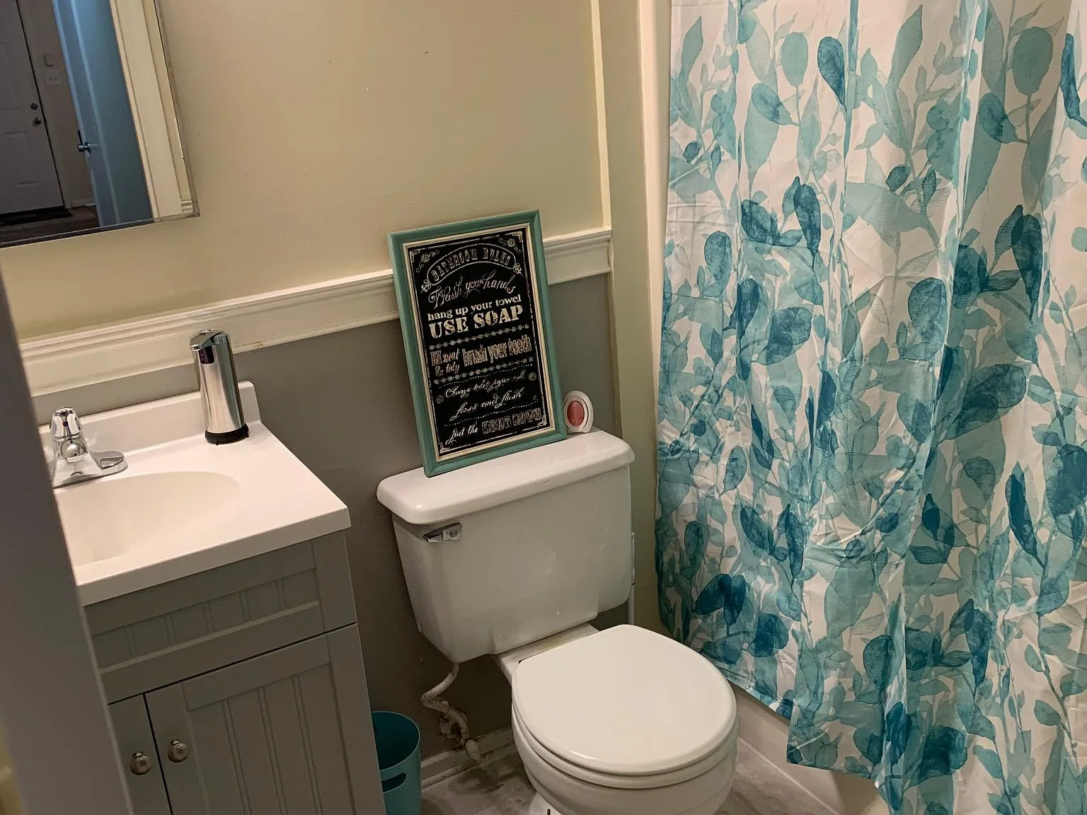 3 bed, 1200 sqft, $2,700 — Photo 4