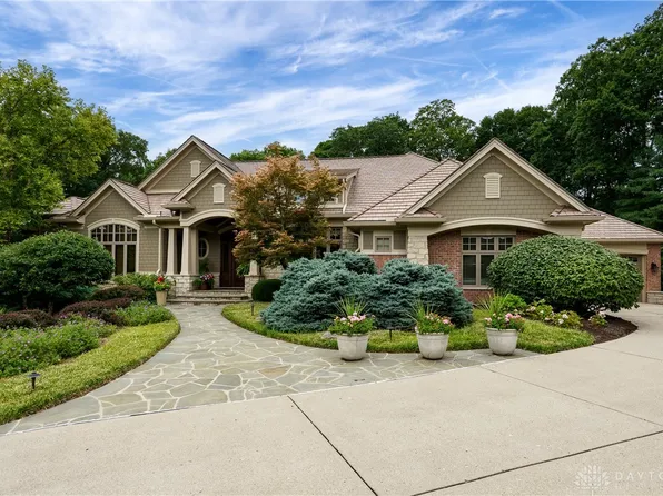 1941 Amys Ridge Ct, Dayton, OH 45434