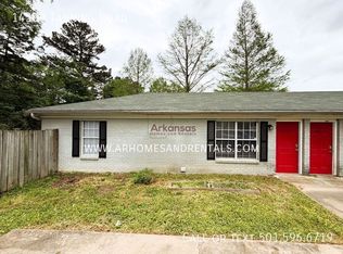 14509 Tanning Rd, Maumelle, AR 72113