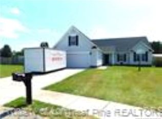 117 Garfield Dr, Raeford, NC 28376